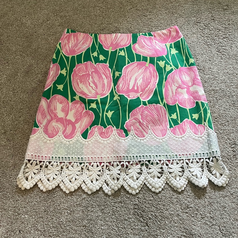 Lilly Pulitzer Floral Skirt Size 2